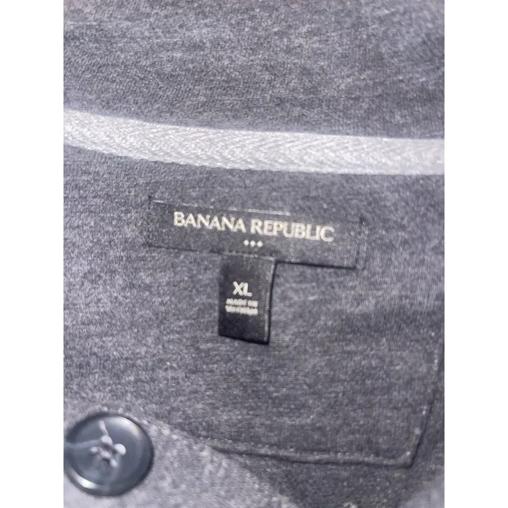 Banana Republic this banana